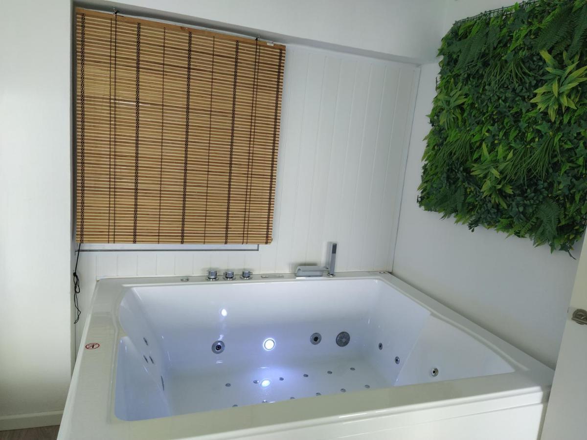 Exclusivo Apartamento Spa Privado Frente El Mar Miami Playa Εξωτερικό φωτογραφία